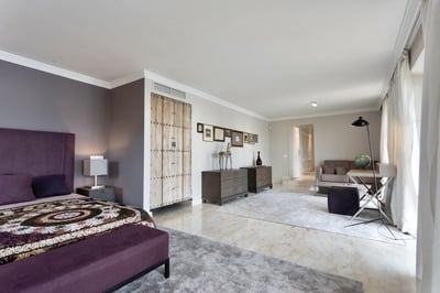 Luxury Villa Photo #24