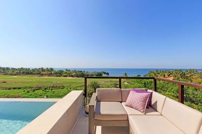 Luxury Villa Photo #4