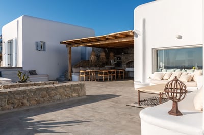 Luxury Villa Photo #25