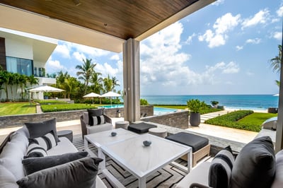 Ocean Bliss - Luxurious Escape in Punta Minitas