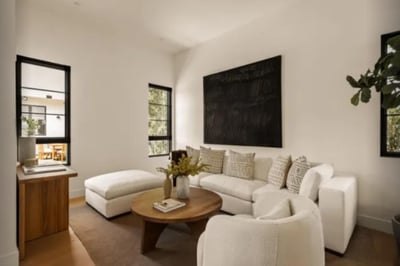 Luxury Villa Photo #15