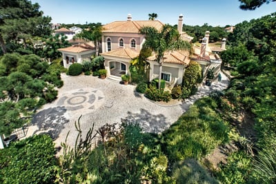 Luxury Villa Photo #6
