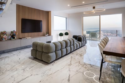 Luxury Villa Photo #23