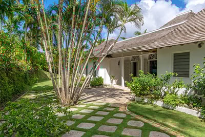 Luxury Villa Photo #10