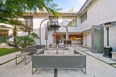 Luxury Villa Photo #9