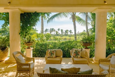 Luxury Villa Photo #14