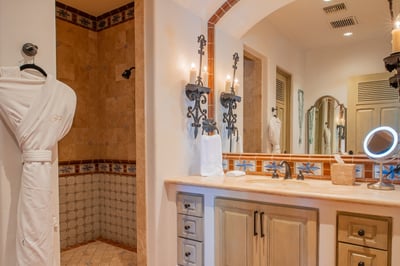 Luxury Villa Photo #51
