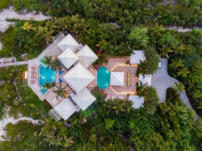 Luxury Villa Photo #2