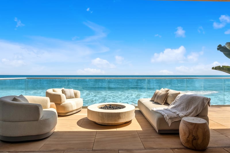 Malibu Harbour House