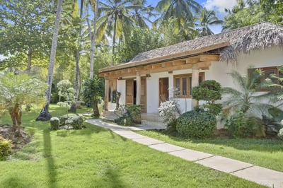 Luxury Villa Photo #8