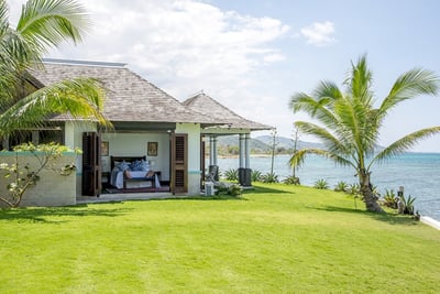 Luxury Villa Photo #6