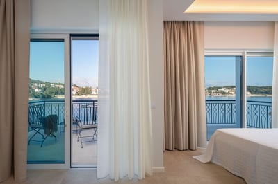 Luxury Villa Photo #57