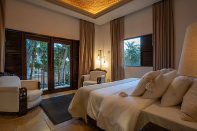 Luxury Villa Photo #59