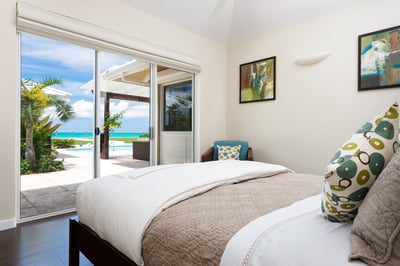 Luxury Villa Photo #19