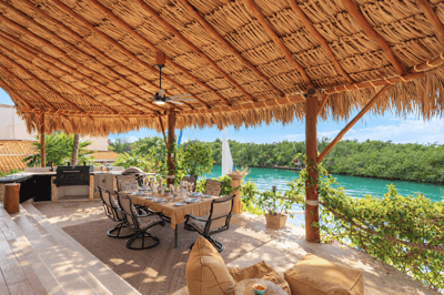 Luxury Villa Photo #10