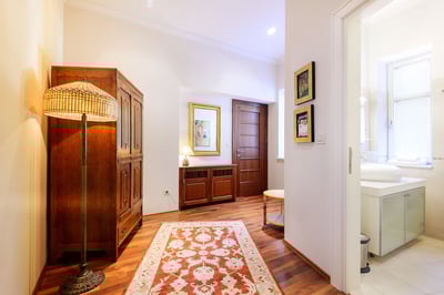 Luxury Villa Photo #19