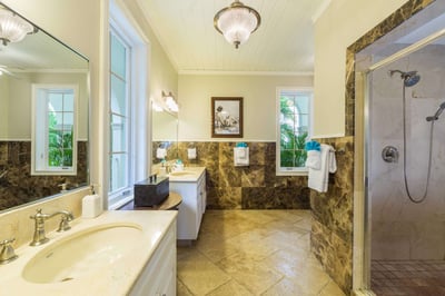 Luxury Villa Photo #21