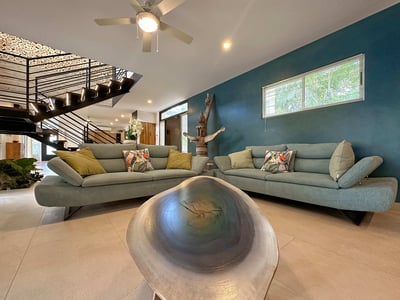 Luxury Villa Photo #29