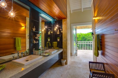 Luxury Villa Photo #34