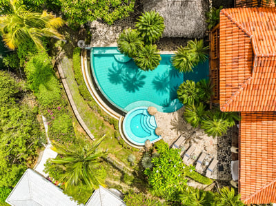 Luxury Villa Photo #7