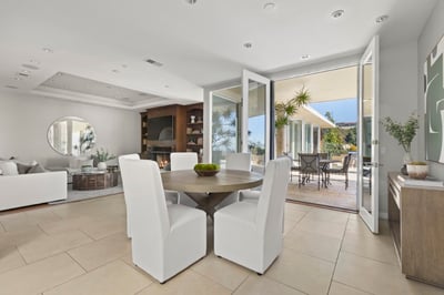 Luxury Villa Photo #20