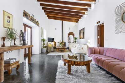 Luxury Villa Photo #35