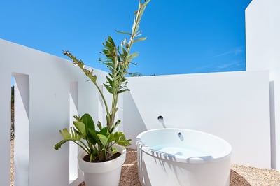 Luxury Villa Photo #37