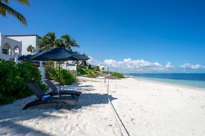 Luxury Villa Photo #10