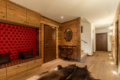 Luxury Villa Photo #4