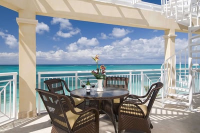 Luxury Villa Photo #3