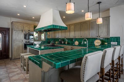 Luxury Villa Photo #8