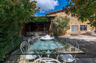 Luxury Villa Photo #12