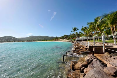 Luxury Villa Photo #10