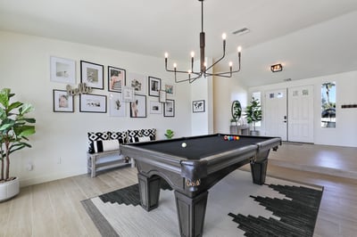 Luxury Villa Photo #28