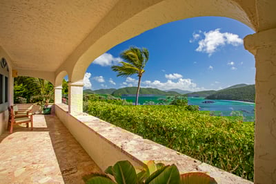Luxury Villa Photo #19