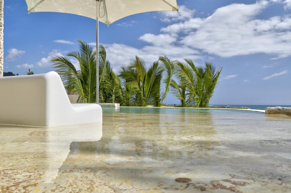 Las Iguanas 47 | Oceania