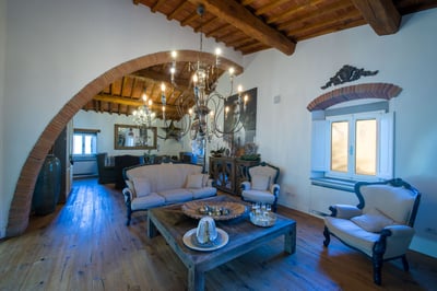 Luxury Villa Photo #12