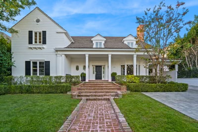 Luxury Villa Photo #4