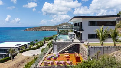 Luxury Villa Photo #11