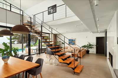 Luxury Villa Photo #35