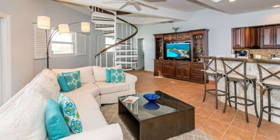 Luxury Villa Photo #11