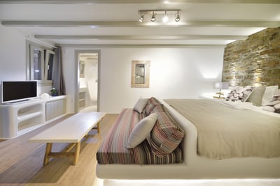 Luxury Villa Photo #39