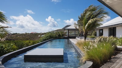 Luxury Villa Photo #5