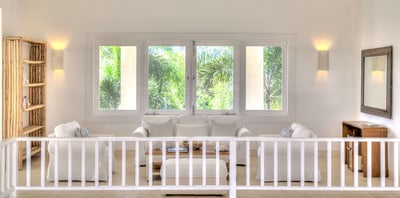 Luxury Villa Photo #18