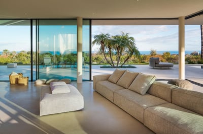 Luxury Villa Photo #20