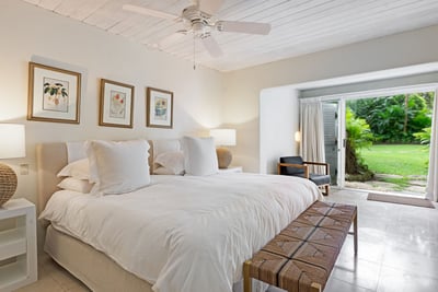 Luxury Villa Photo #19
