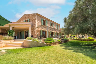 Luxury Villa Photo #8