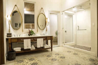 Luxury Villa Photo #15