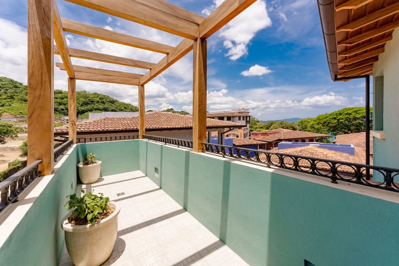 Casa Orquidea | 6 Paseo Miraflores