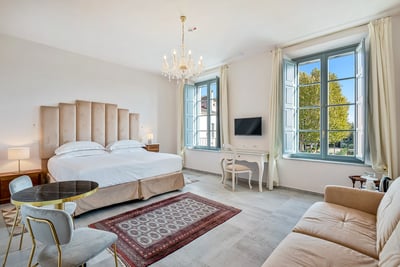 Luxury Villa Photo #53